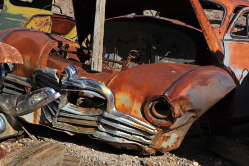 Vozidlo na vrakovišti